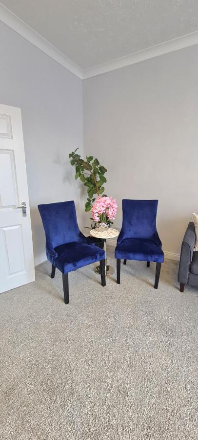 Spacious 3 Bed Flat Near The Sea With Parking Bournemouth Zewnętrze zdjęcie